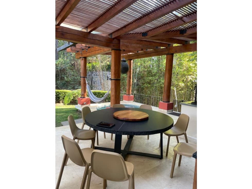 CASA DENTRO DE CONDOMINIO MANANTIALES II — foto 1