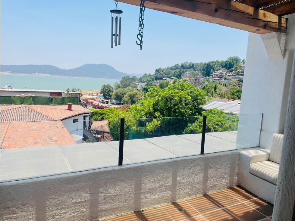 DEPARTAMENTO EN VALLE DE BRAVO — foto 2