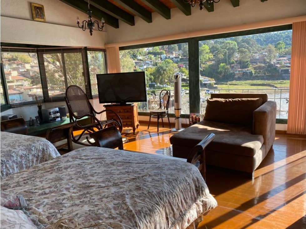 BONITA CASA EN VALLE DE BRAVO CENTRO — foto 5