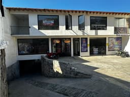 DEPARTAMENTO CON DOS HABITACIONES EN VALLE DE BRAVO