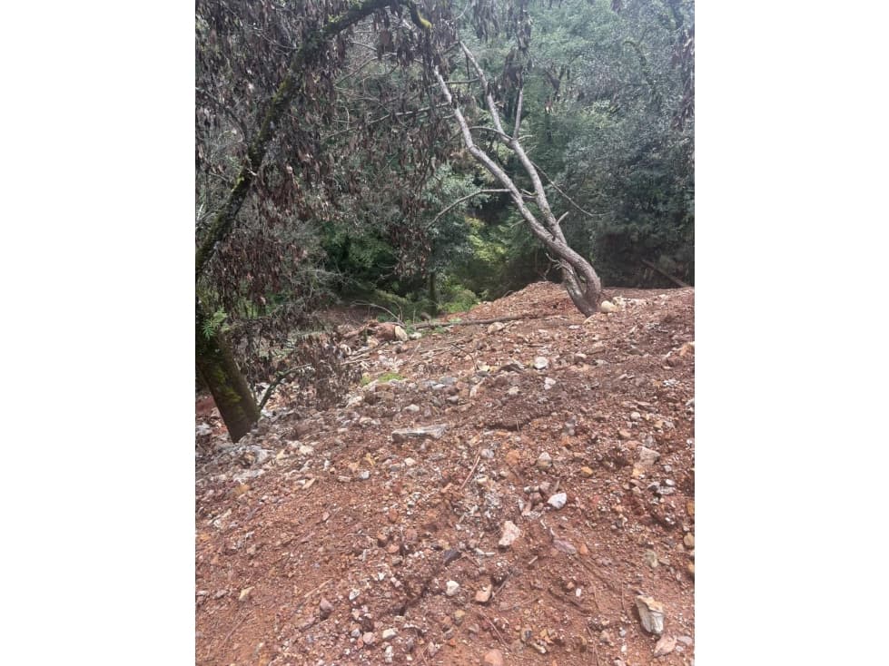 TERRENO EN AVANDARO CERCA DEL VELO DE NOVIA — foto 6