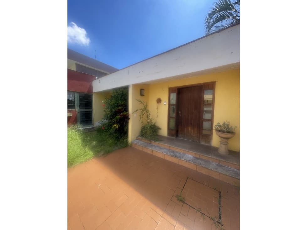 CASA COLONIA JARDÍNADAS USO COMERCIAL ZAMORA — foto 1