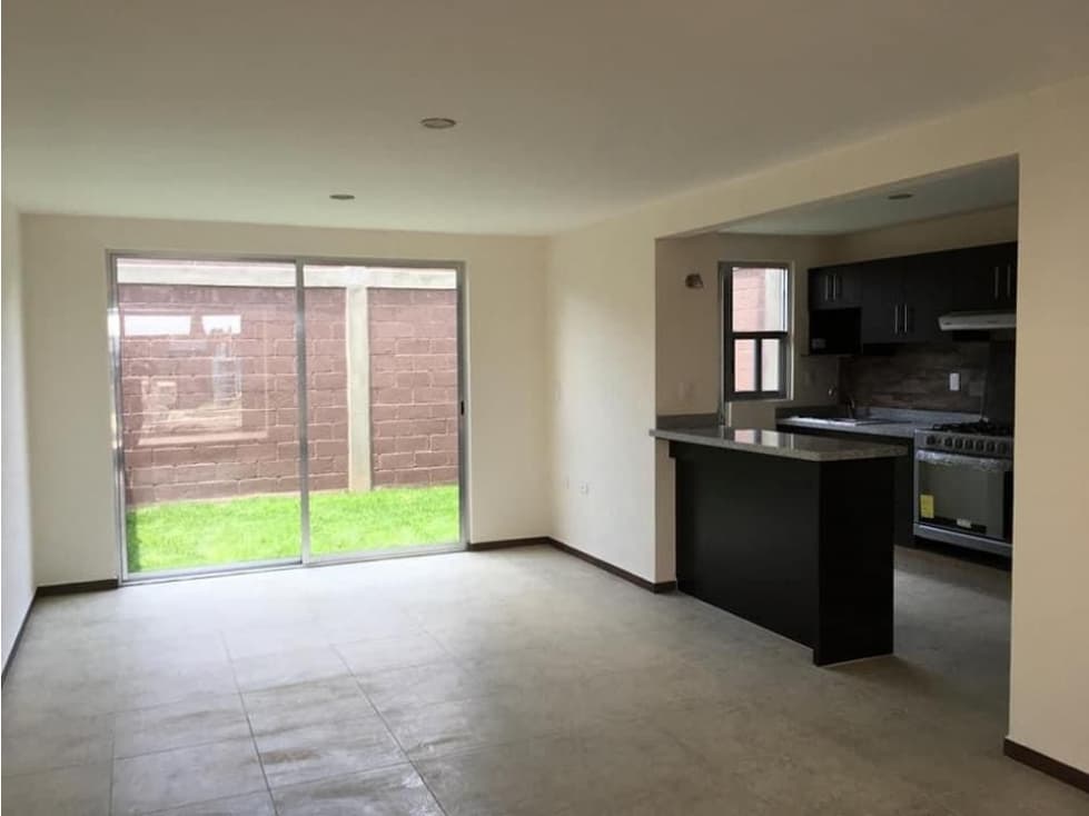 Casa En Venta En Fraccionamiento En Cuautlancingo — foto 3