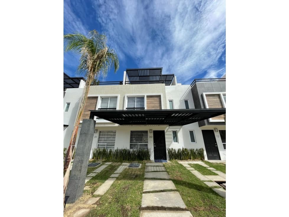 Casas En Venta Lomas De Angelópolis Con Alberca — foto 2