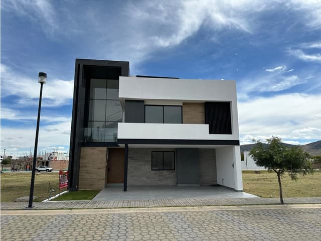 Casa En Venta En Parque Chiapas Lomas De Angelopolis