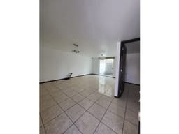 Casa En Venta Cerca De La Universidad UVP, Colonia Villa Encantada