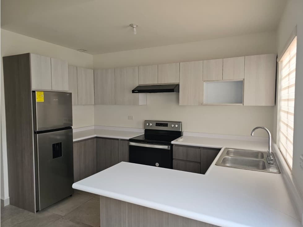 RENTA DE DEPARTAMENTO CON TERRAZA PRIVADA EN CENTRIKA, MONTERREY N.L. — foto 4