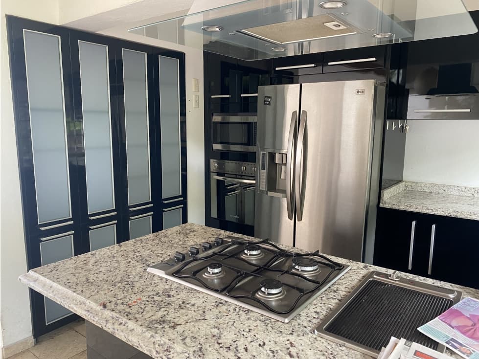 CASA EN VENTA EN VALLE DE BRAVO P — foto 1