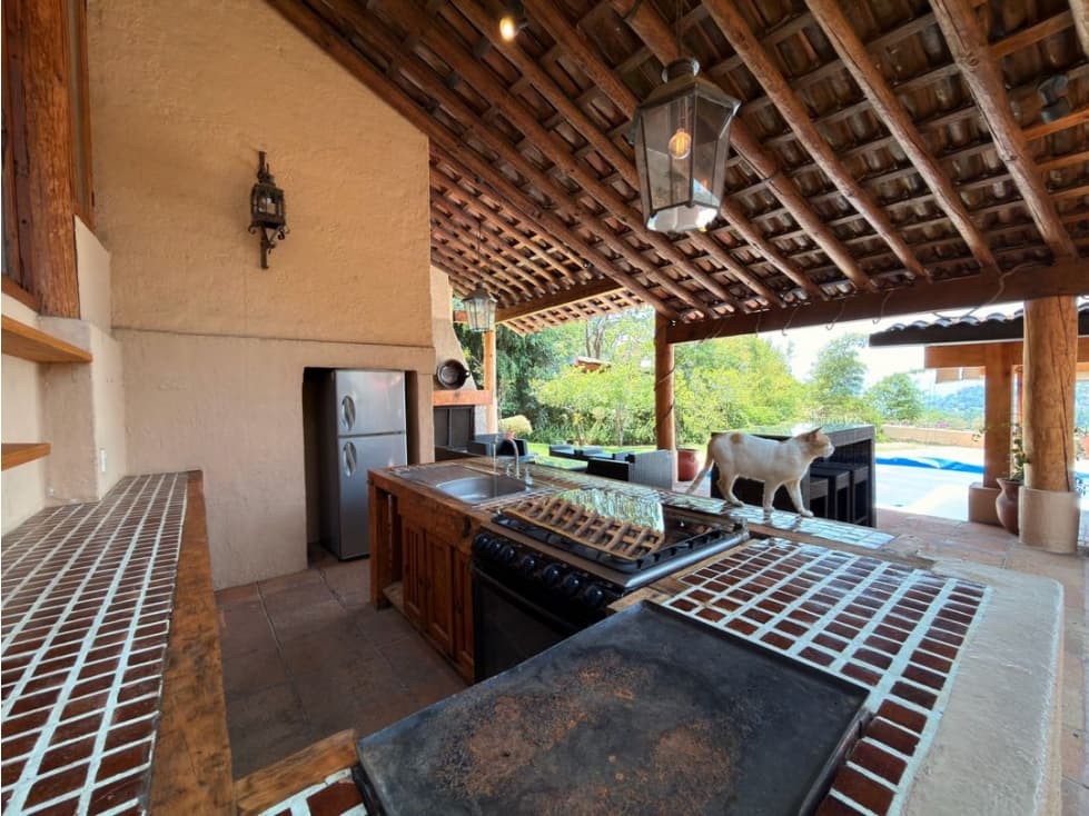 RENTA | CASA DE ESTILO MEXICANO CON VISTA AL LAGO | COPORITO — foto 3