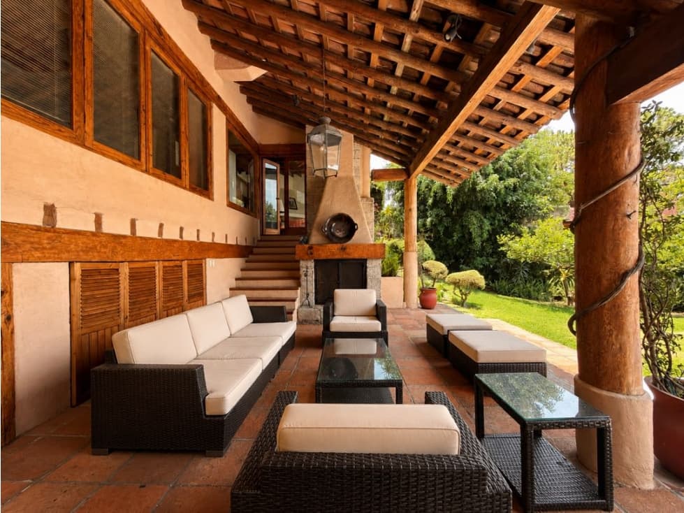 RENTA | CASA DE ESTILO MEXICANO CON VISTA AL LAGO | COPORITO — foto 2