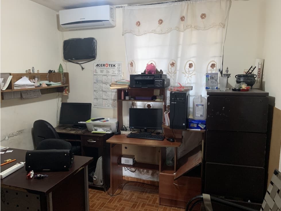 Casa amplia y remodelada cerca de Centro Zapatero de M Aleman — foto 6