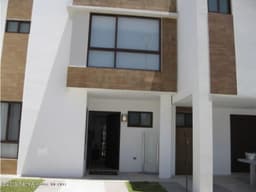 Exclusiva casa venta 3 Rec ubicada cerca de la ANAHUAC Zibatá JF