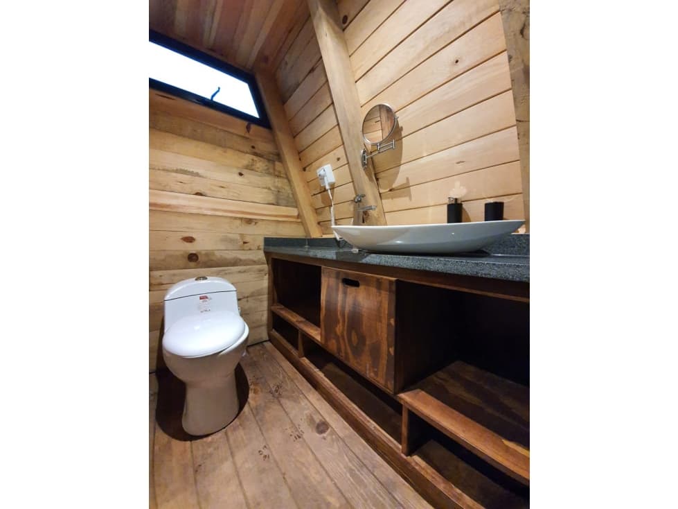 HERMOSA  CABAÑA ESTILO SUIZA, PREVENTA. — foto 3
