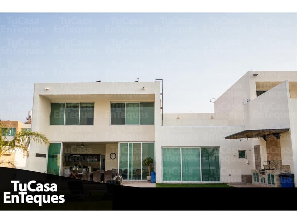 HERMOSA CASA EN TEQUES — foto 1