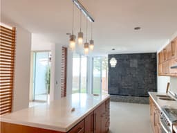 En Venta en Blanc House cada recámara con vestidor y baño
