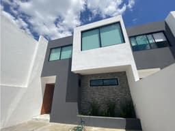 Dzitya Townhouses Castilla Con Excelente Ubicacion En Venta