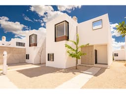 Casas Hermosas en Fracc. Amaneceres Nuevo Oriente en Venta