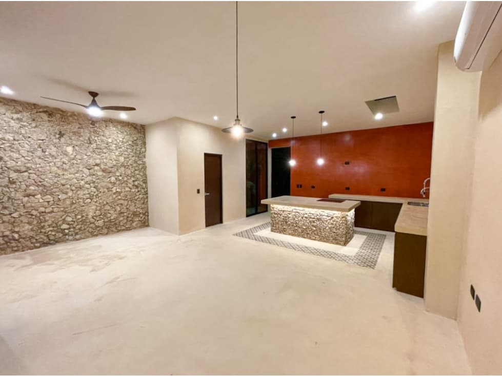 Centro Casa Restaurada Con Toques De Modernidad Y  Techos Altos — foto 6