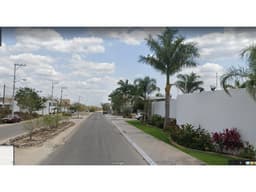 Terreno en Venta en Cholul de 2.5has con servicios