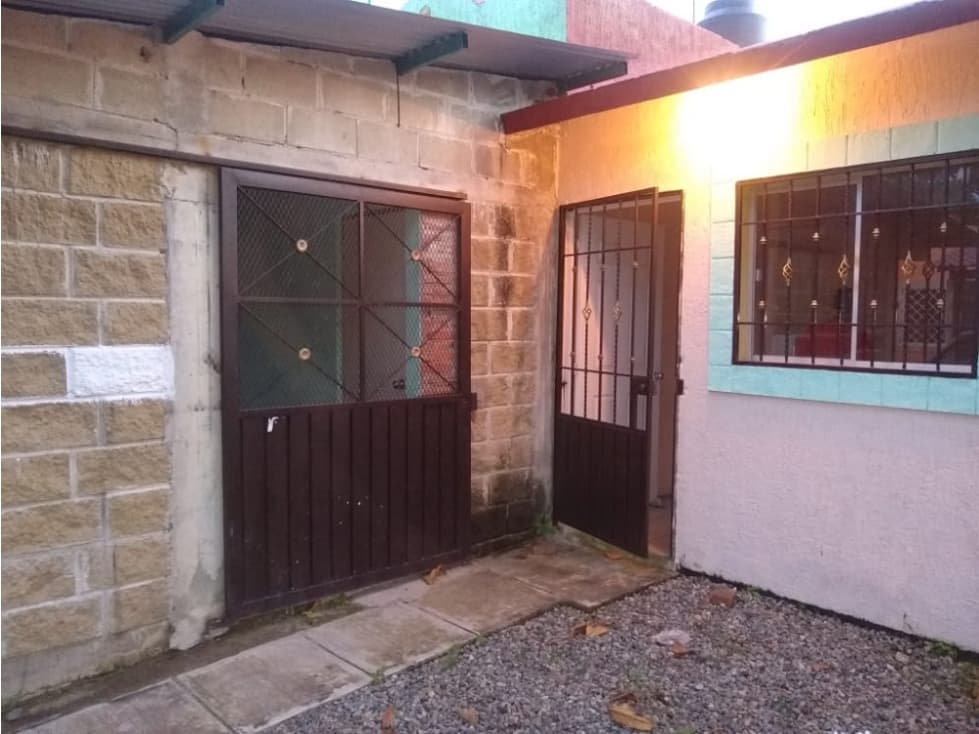 CASA EN VENTA COL. LA CEIBA — foto 1