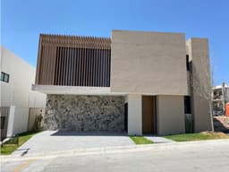 RENTA / VENTA CASA NUEVA ZONA NORTE FRACC LOMAS DEL MOLINO III
