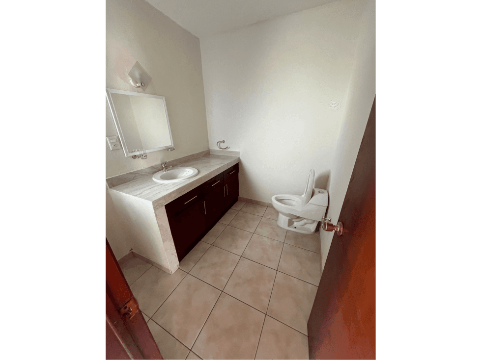 RENTA CASA ZONA ESTE FRACC PIAMONTE — foto 6