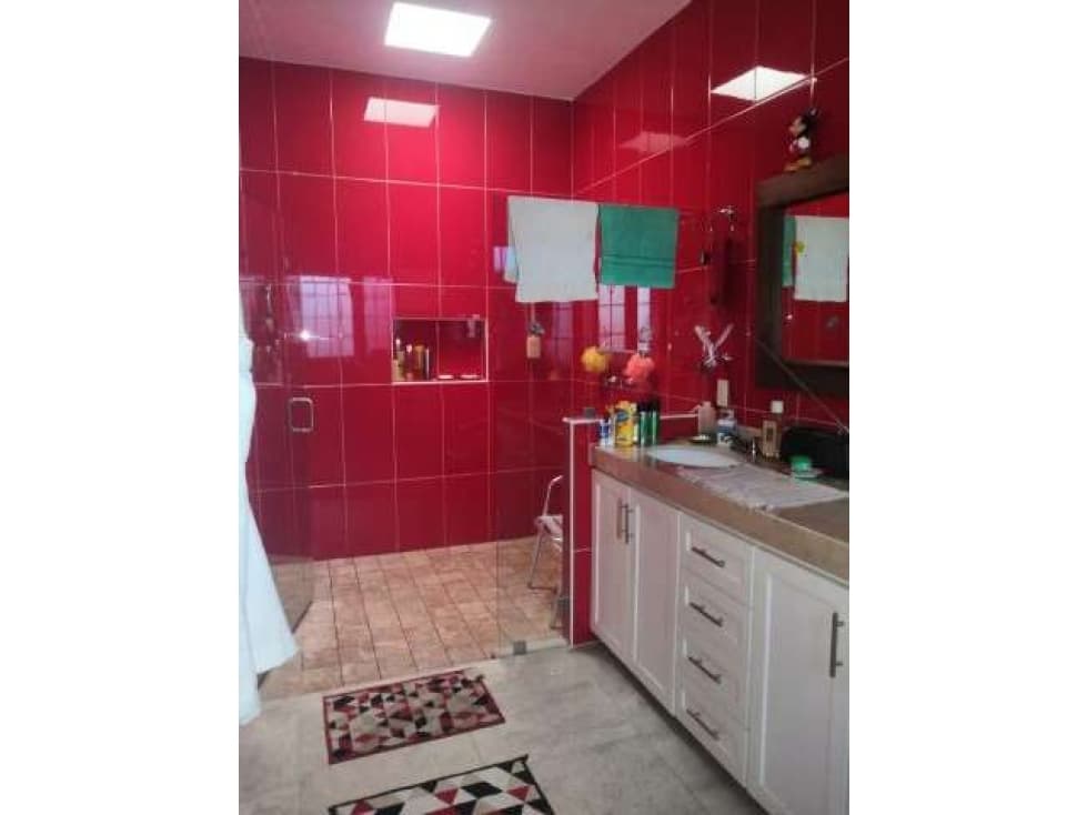 Venta de casa con chimenea en fraccionamiento. — foto 4