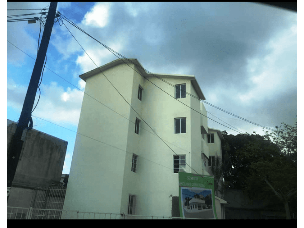 VENDO EDIFICIO CON 8 DEPARTAMENTOS Y 3 LOCALES — foto 2
