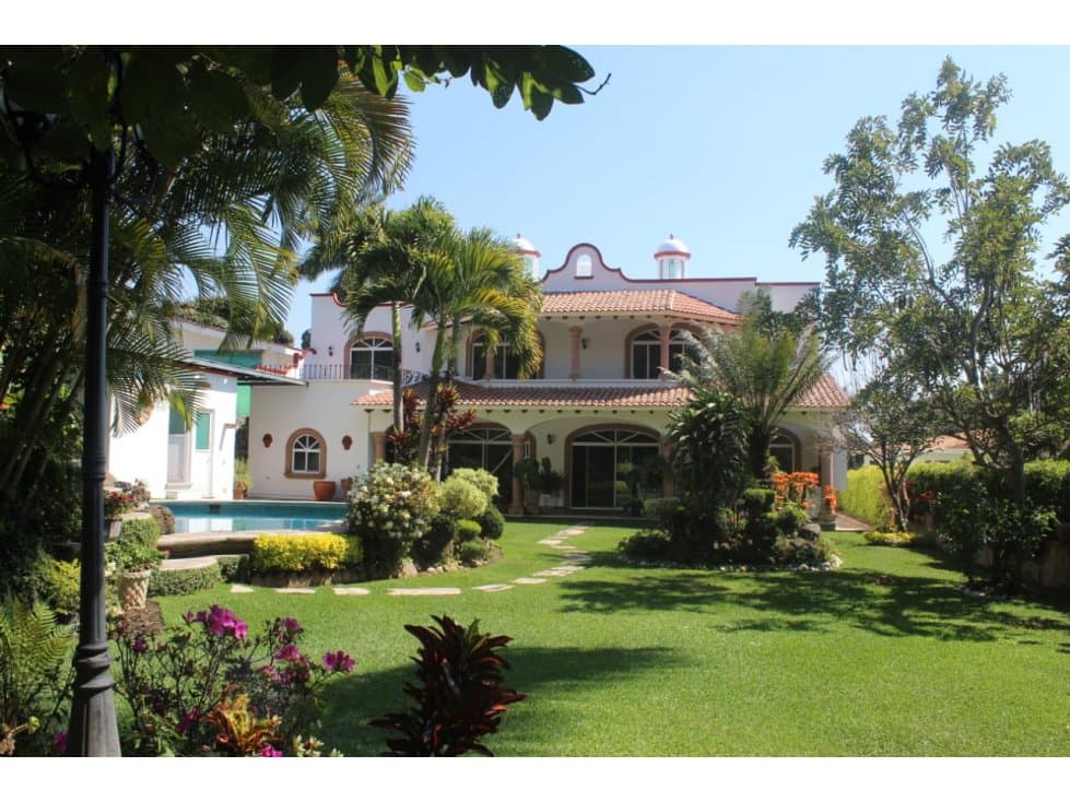 CASA ESTILO MEXICANO MODERNO LOMAS DE COCOYOC — foto 2