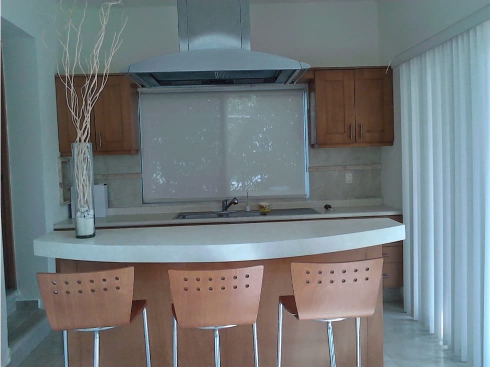 BONITA CASA TOTALMENTE PRIVADA  EN LOMAS DE COCOYOC — foto 4