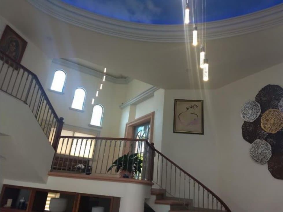 BELLA CASA EN LOMAS DE COCOYOC — foto 4