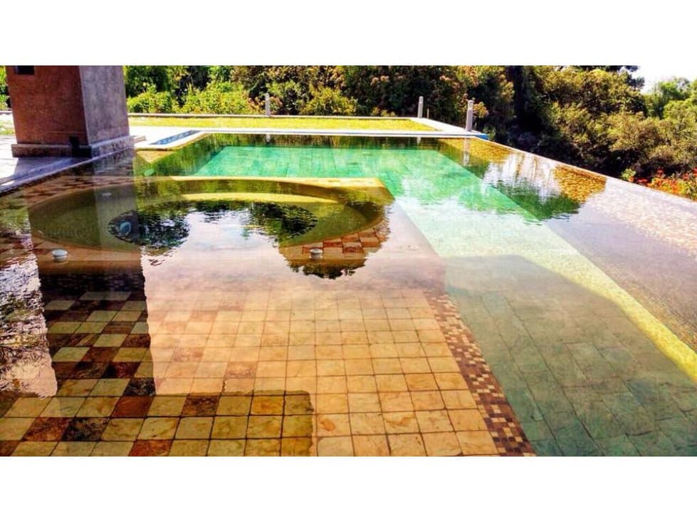 IMPECABLE RESIDENCIA CON VISTA PANORÁMICA — foto 4