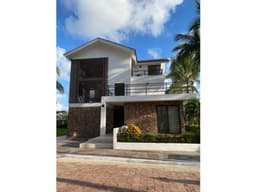 CASA EN VENTA EN LA PLAYA, VILLA DE RUEDA
