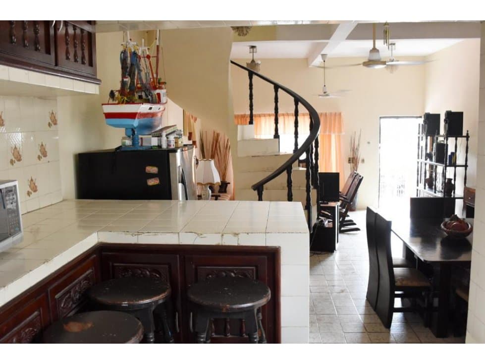 CASA EN VENTA EN EL CENTRO, VIEJO MAZATLAN — foto 5