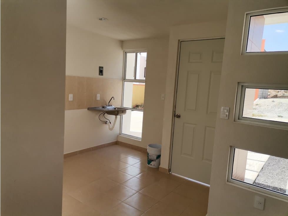CASA EN VENTA EN ZONA CENTRO PACHUQUILLA HGO — foto 5