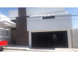 VENTA DE SEMIRESIDENCIA EN SAN BARTOLO PACHUCA HGO