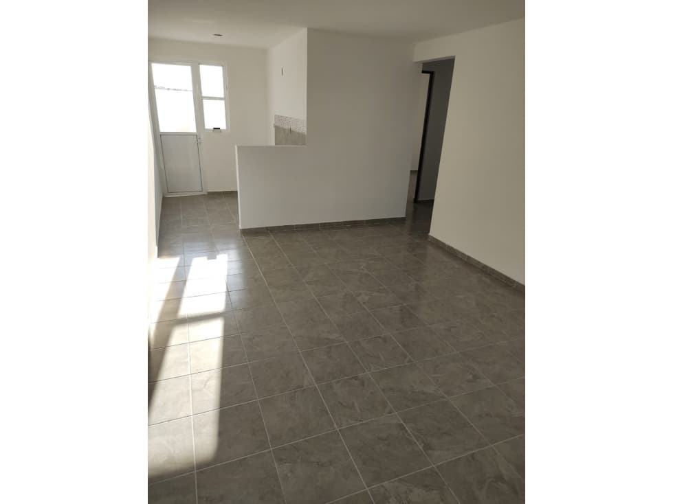 VENTA DE CASA CENTRICA NUEVA EN PACHUQUILLA HGO — foto 4