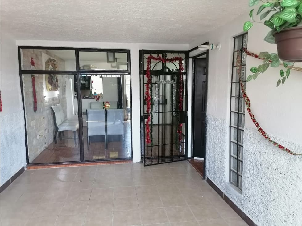 VENTA DE CASA 3 NIVELES EN PRIVADA, PACHUQUILLA HIDALGO — foto 3