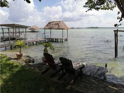SE RENTA Departamento frente a Laguna de Bacalar en Q. Roo