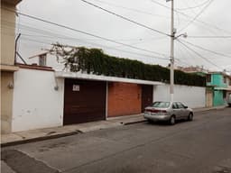 OPORTUNIDAD DE VIVIENDA QUE SE VENDE COMO TERRENO EN TULANCINGO