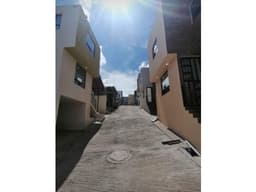 CASA EN VENTA EN TULANCINGO, PRIV. LA CONDESA