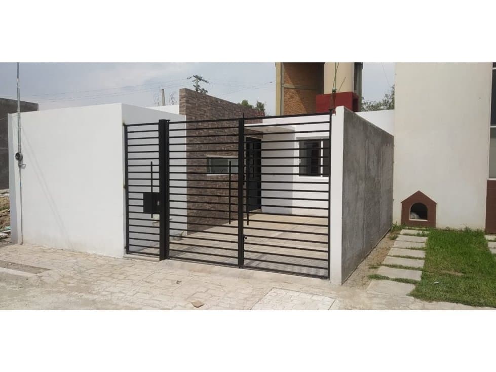 CASA EN TULANCINGO, COL SABINOS — foto 1