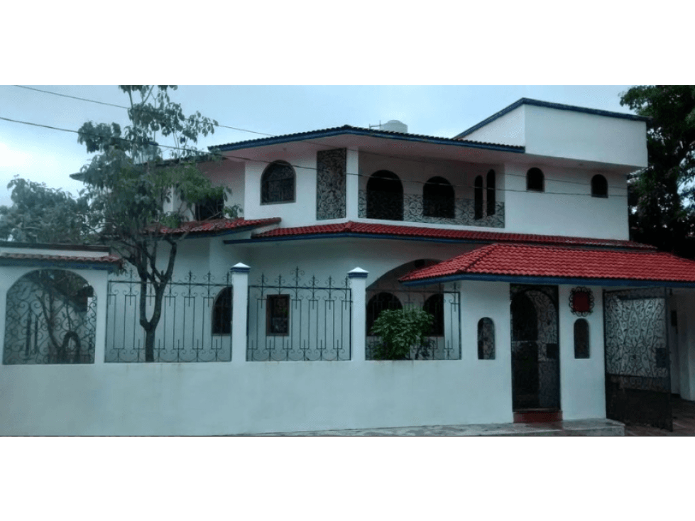 Amplia Casa en Comalcalco, Tabasco. — foto 1