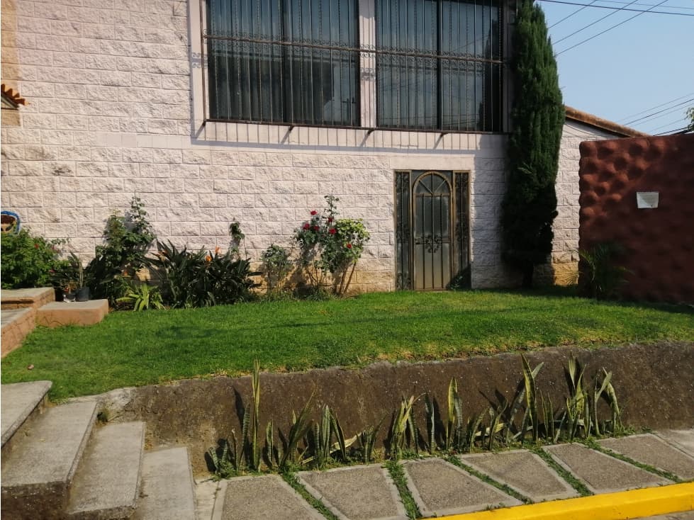Casa Económica en Venta en Cuernavaca, Lomas de Ahuatlan — foto 2