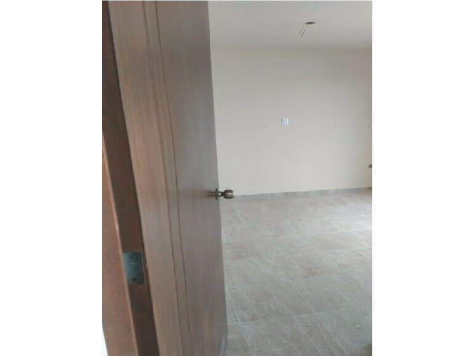 CASA NUEVA EN MIRAFLORES — foto 3