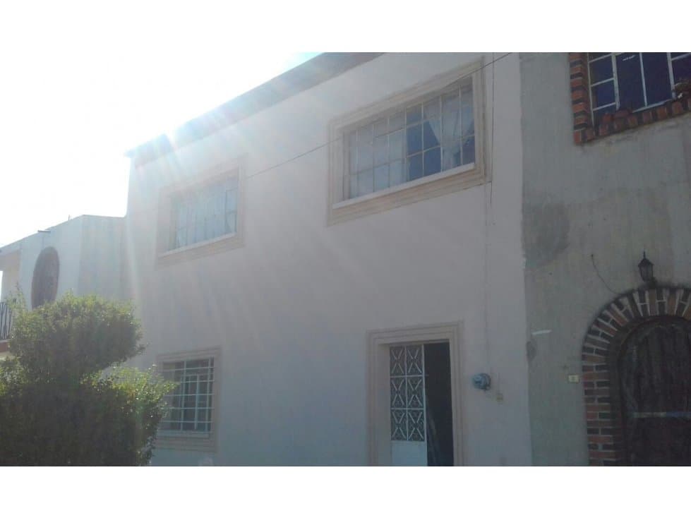 SE RENTA CASA EN APIZACO CENTRO — foto 3