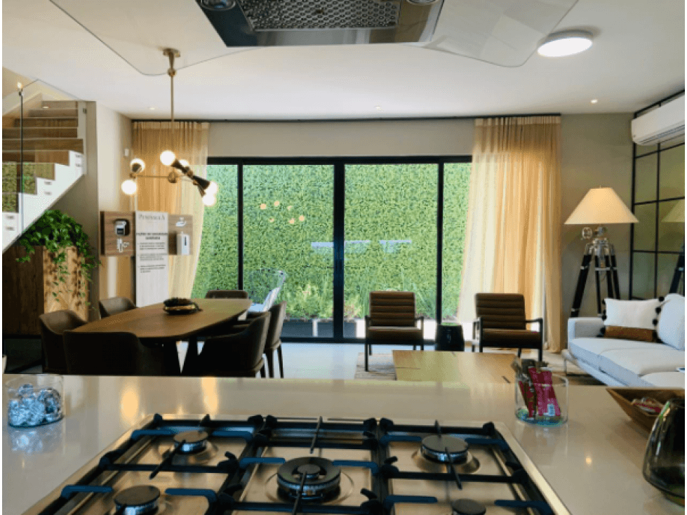 Casa en Venta en Cumbres con Amenidades — foto 1
