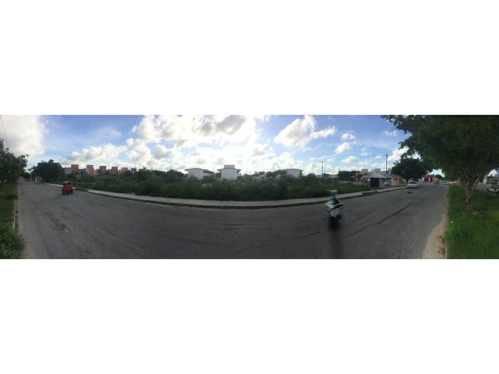 Venta de Terreno de Uso Mixto en Av Leona Vicario — foto 2