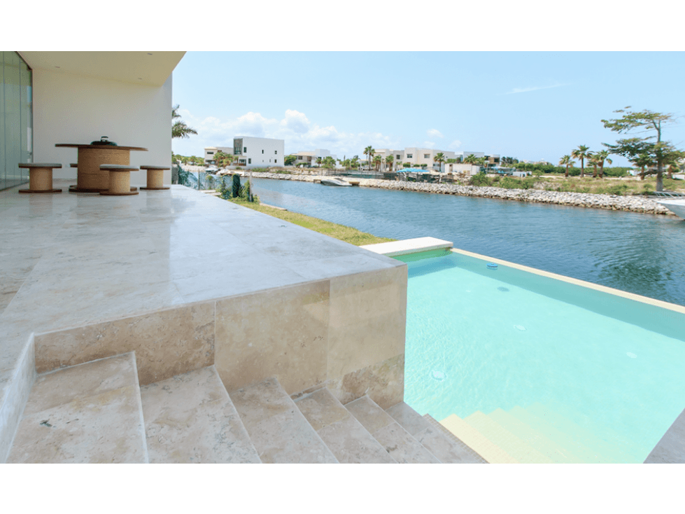 Oportunidad ! Espectacular casa en Puerto Cancun — foto 3