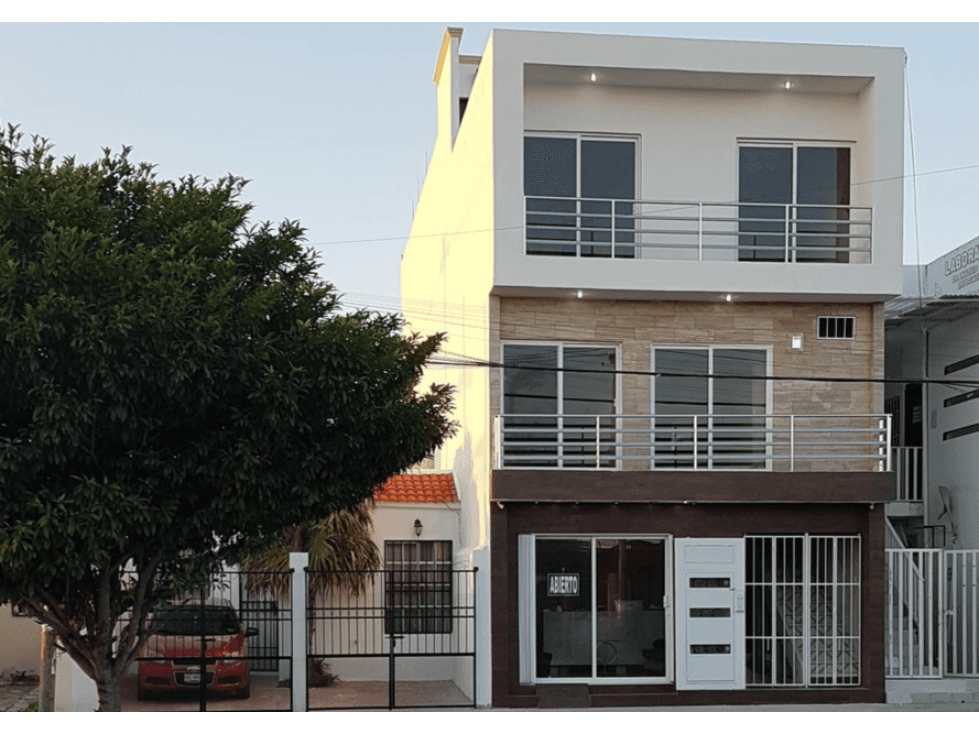 OPORTUNIDAD INVERSIONISTAS Edificio con locales comerciales y 11 Lofts — foto 1